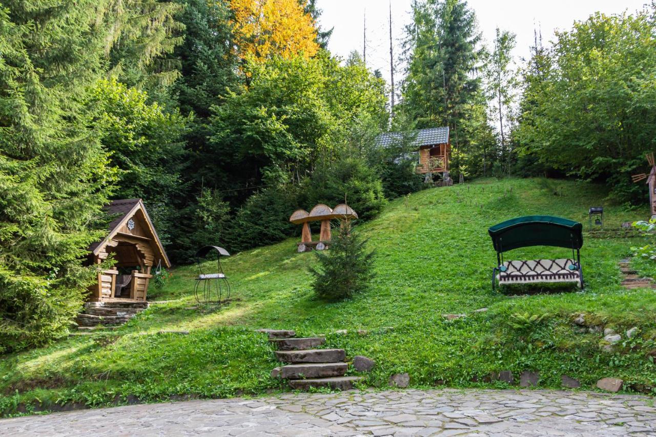 Karpatska Villa Mîkulîciîn Exterior foto